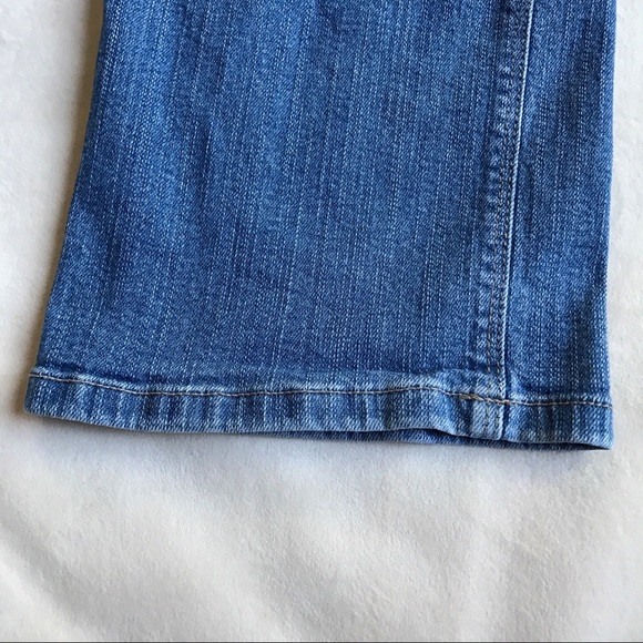 NYDJ (Not Your Daughter’s Jeans) size 10 - Picture 4 of 4